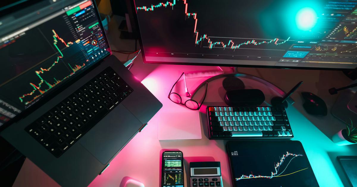 Shocking Ways Confirmation Bias Sabotages Trading Success
