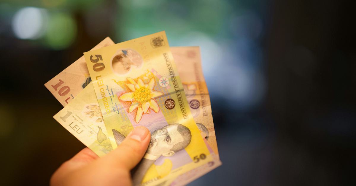 Currency market analysis on digital screens