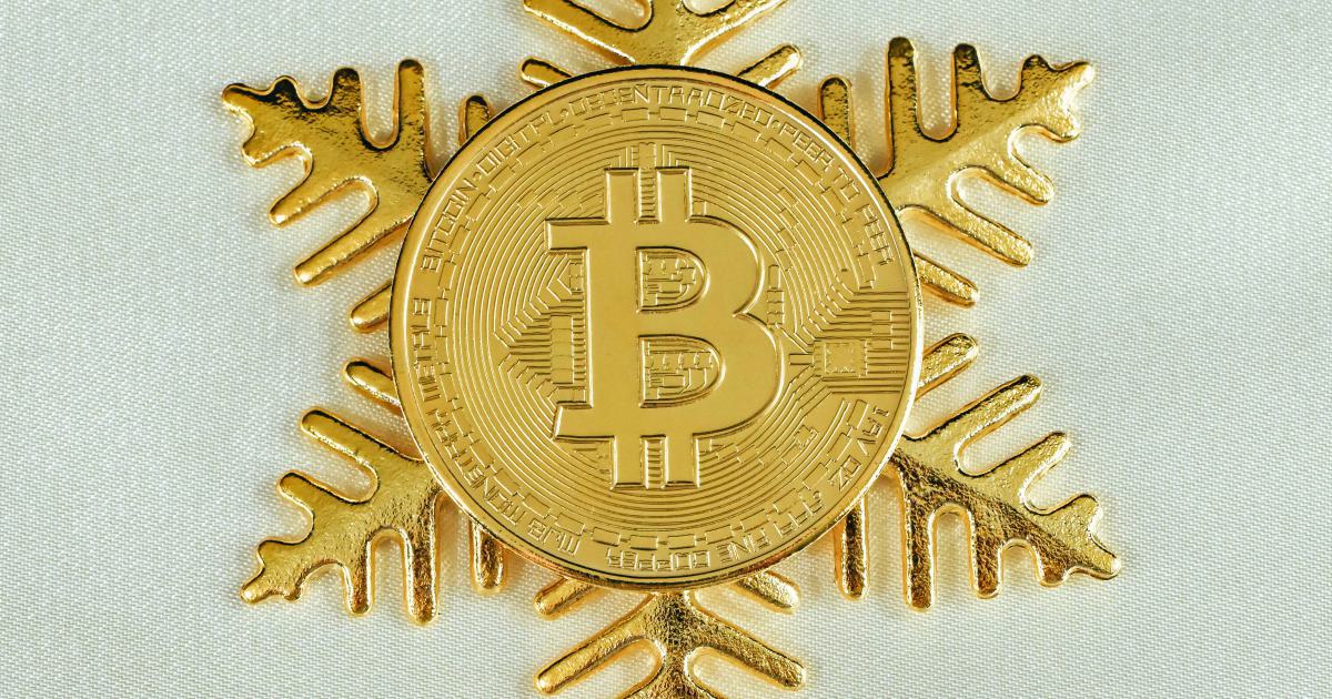 Crypto Market Chart Analysis